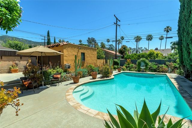 1428 Thompson, Glendale, CA 91201