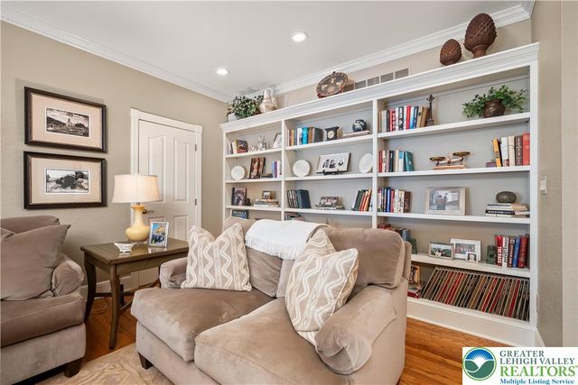 1593 Saucon Valley Road, Lower Saucon Twp, PA 18015