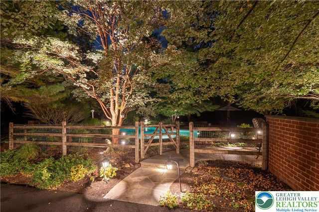 1593 Saucon Valley Road, Lower Saucon Twp, PA 18015