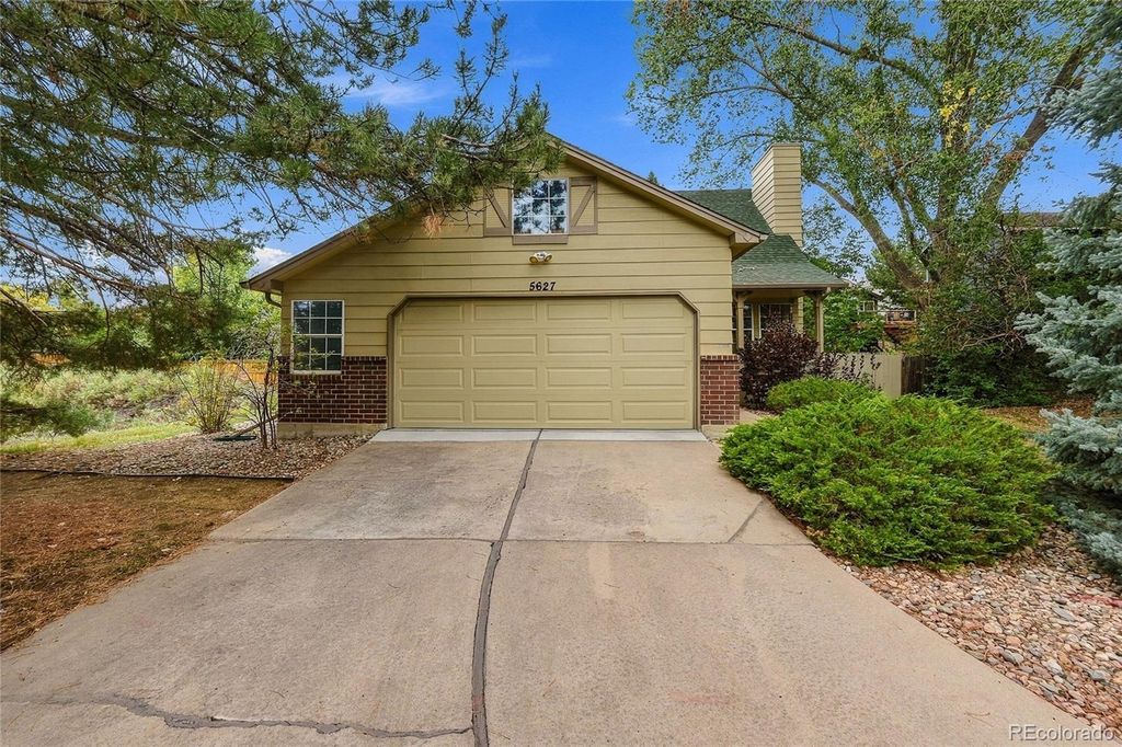 5627 S SIMMS Way, Littleton, CO 80127