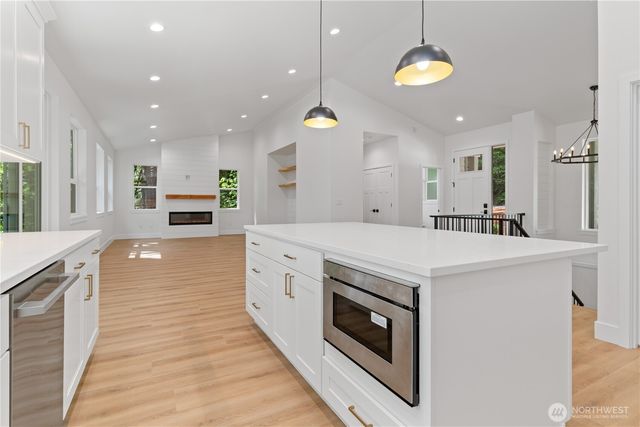 13 Deer Run Lane, Bellingham, WA 98229
