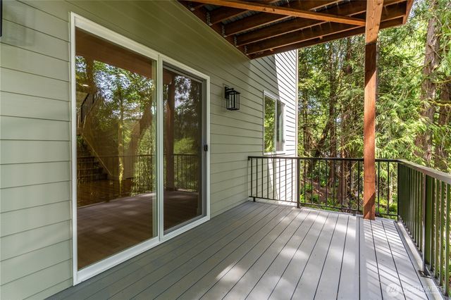 13 Deer Run Lane, Bellingham, WA 98229
