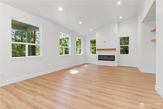 13 Deer Run Lane, Bellingham, WA 98229