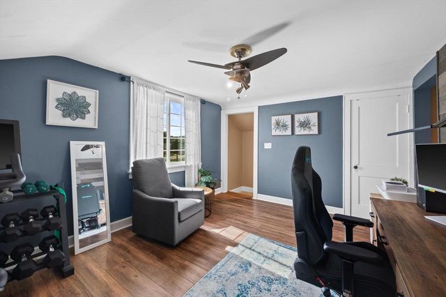 808 E Fitzsimmons ROAD, Oak Creek, WI 53154