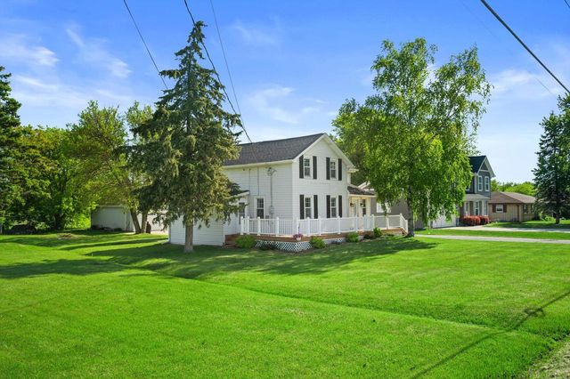 808 E Fitzsimmons ROAD, Oak Creek, WI 53154