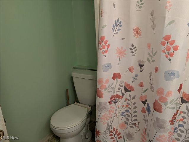 45804 Yeager Drive, East Liverpool, OH 43920