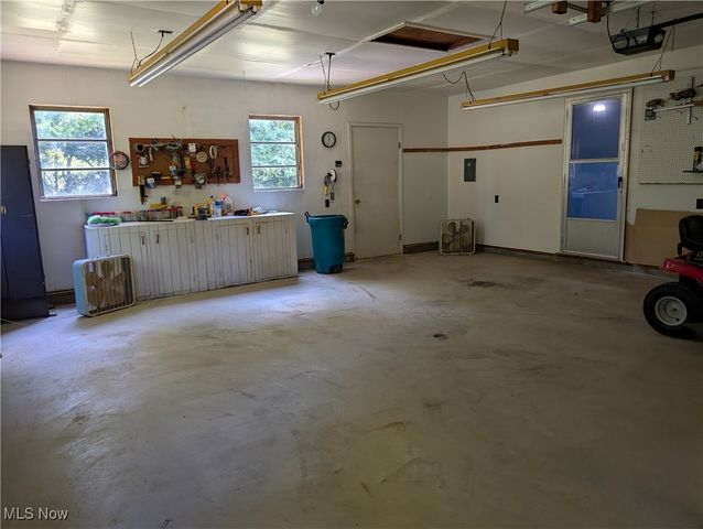 45804 Yeager Drive, East Liverpool, OH 43920