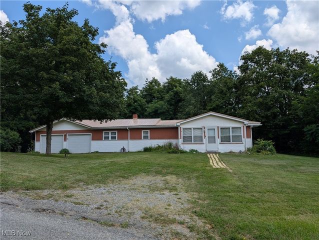 45804 Yeager Drive, East Liverpool, OH 43920