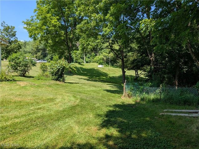 45804 Yeager Drive, East Liverpool, OH 43920