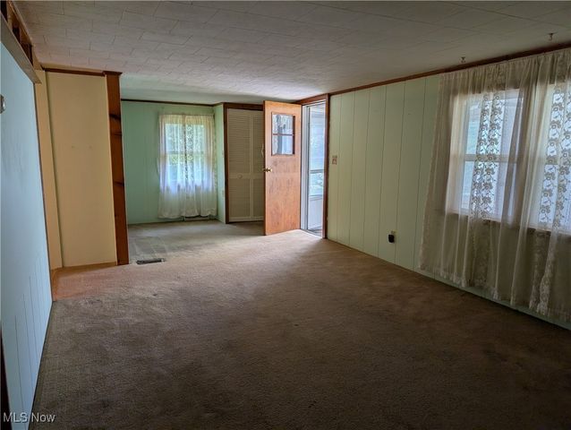 45804 Yeager Drive, East Liverpool, OH 43920