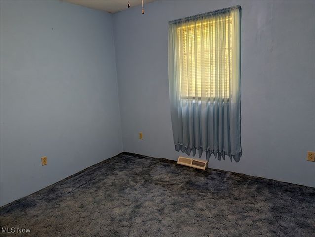 45804 Yeager Drive, East Liverpool, OH 43920