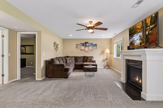 17308 Glencoe Avenue, Lakeville, MN 55044