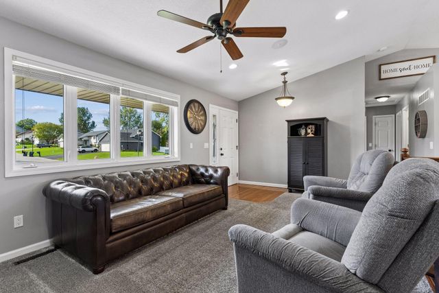 17308 Glencoe Avenue, Lakeville, MN 55044