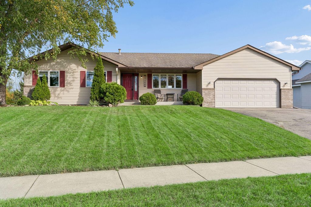 17308 Glencoe Avenue, Lakeville, MN 55044