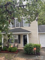 501 Woodington Lane, Charlotte, NC 28214