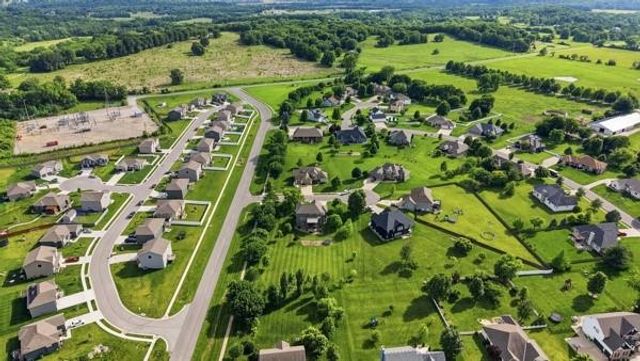 1705 SW Red Fox Circle, Oak Grove, MO 64075