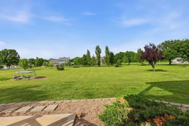 1705 SW Red Fox Circle, Oak Grove, MO 64075