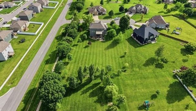 1705 SW Red Fox Circle, Oak Grove, MO 64075