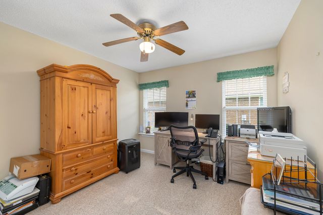 85 Ridge Lake Drive, Manning, SC 29102