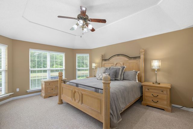85 Ridge Lake Drive, Manning, SC 29102