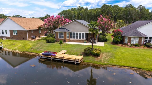 85 Ridge Lake Drive, Manning, SC 29102