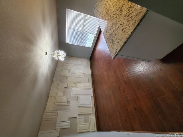 5295 ROUND TABLE DR, San Antonio, TX 78218