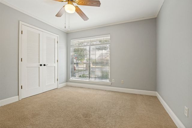 2401 Radcliffe Drive, Arlington, TX 76012