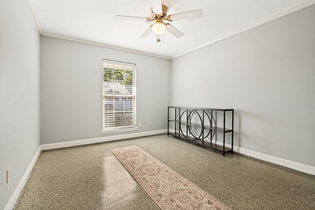 2401 Radcliffe Drive, Arlington, TX 76012