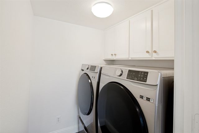 2401 Radcliffe Drive, Arlington, TX 76012