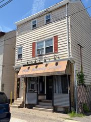 74 E 13Th St, Paterson City, NJ 07524