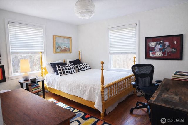 2517 - 2519 E Pike Street, Seattle, WA 98122