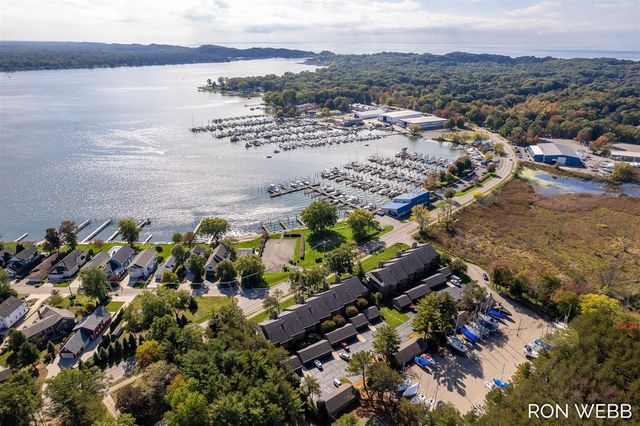 1745 Ottawa Beach Road 1, Holland, MI 49424