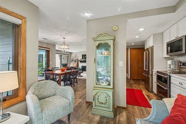1745 Ottawa Beach Road 1, Holland, MI 49424