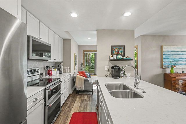 1745 Ottawa Beach Road 1, Holland, MI 49424