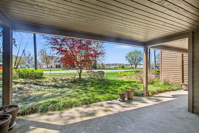 1745 Ottawa Beach Road 1, Holland, MI 49424