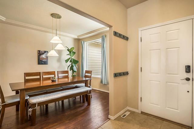 800 SE Shadowood Drive, Bend, OR 97702