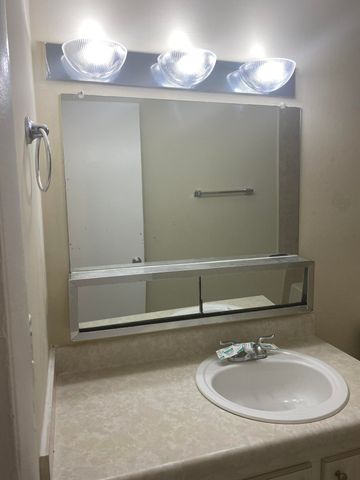 409 Executive Center Drive 211, West Palm Beach, FL 33401