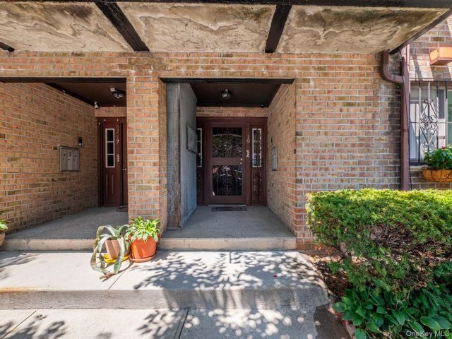 8719 57th Road 77, Elmhurst, NY 11373
