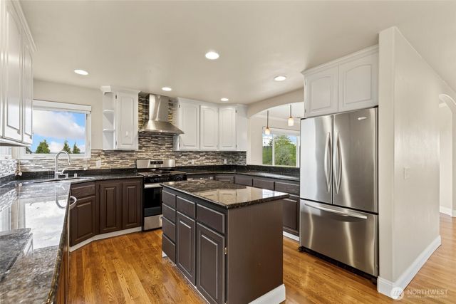 1005 N 29th Street, Renton, WA 98056