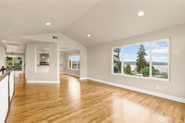 1005 N 29th Street, Renton, WA 98056