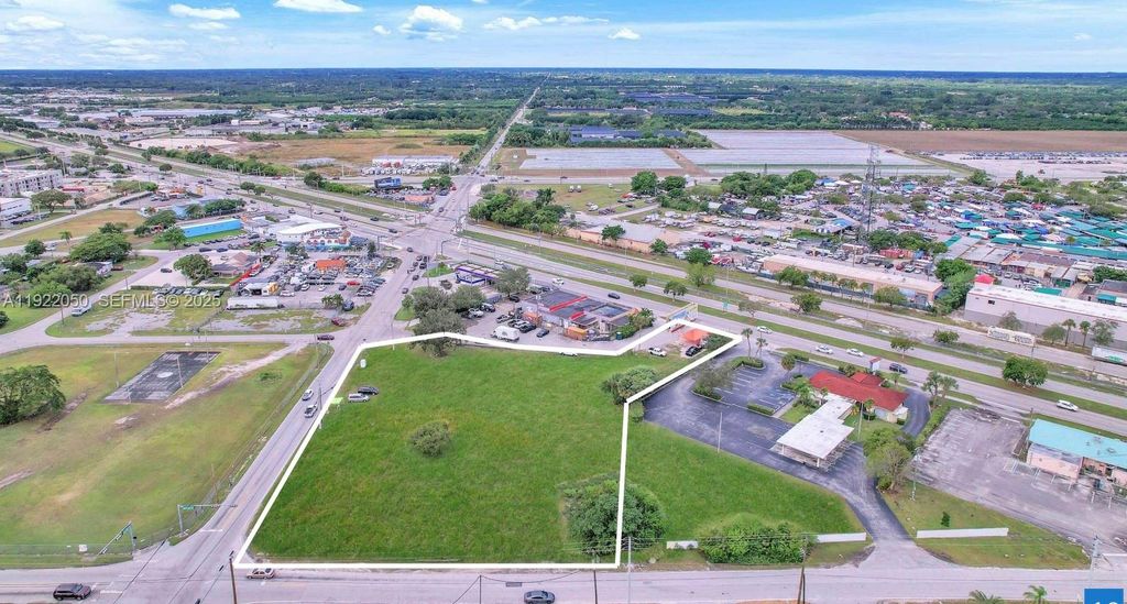 248th st US1, Miami, FL 33032