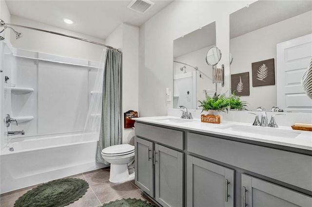 111 Tantalus Street, Gray Court, SC 29645