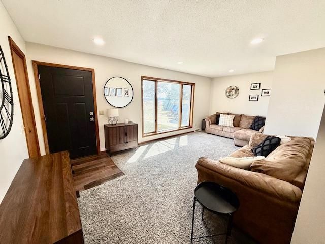 475 E CSAH 10, Vesta, MN 56292