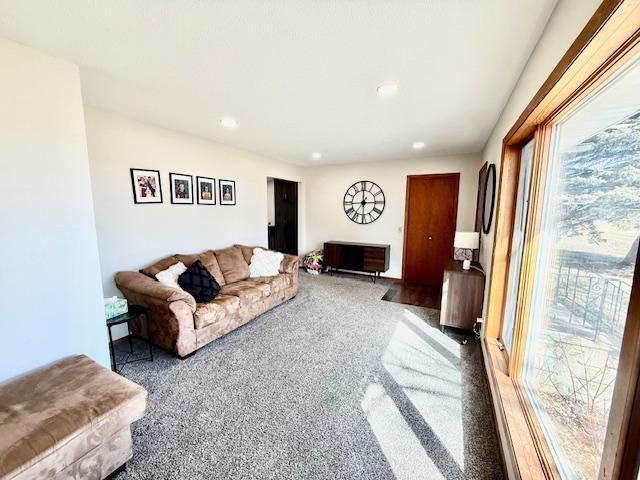 475 E CSAH 10, Vesta, MN 56292