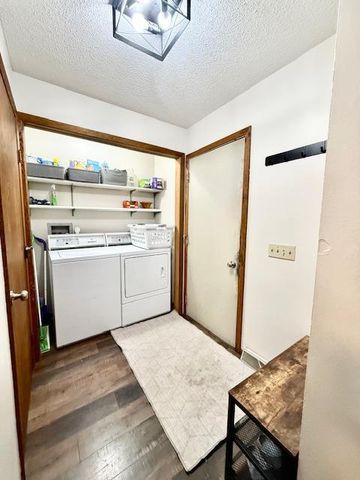 475 E CSAH 10, Vesta, MN 56292