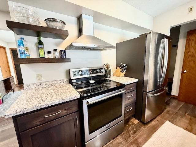 475 E CSAH 10, Vesta, MN 56292