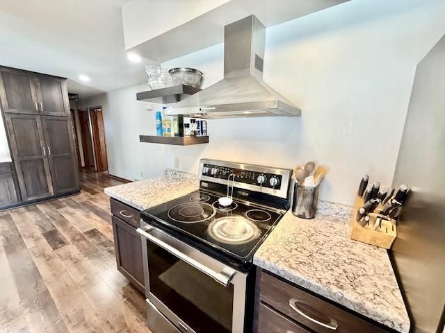 475 E CSAH 10, Vesta, MN 56292