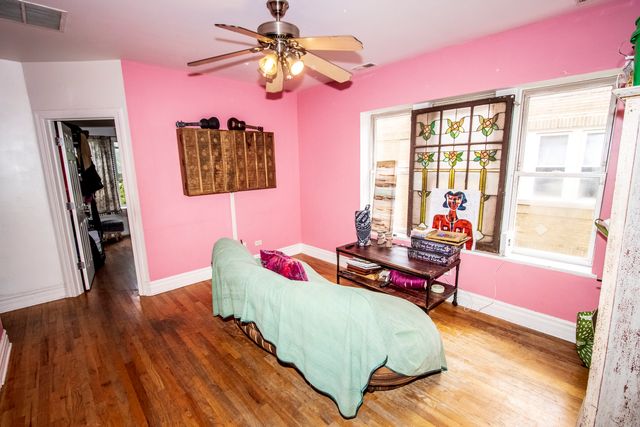 4728 N KENNETH Avenue 3E, Chicago, IL 60630