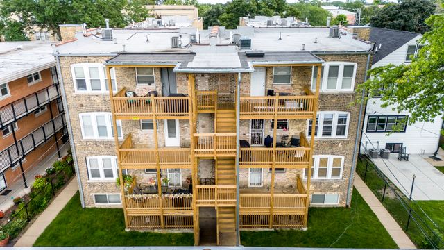 4728 N KENNETH Avenue 3E, Chicago, IL 60630
