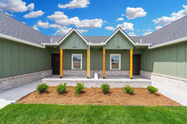 707 N Rainbow Lake St, Wichita, KS 67235